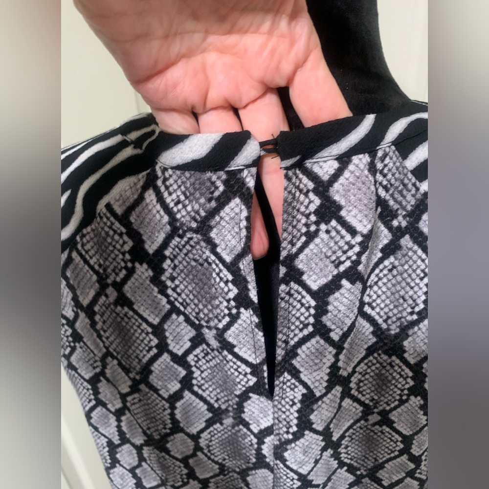 Michael Kors Python Print Blouse - Picture 6 of 7